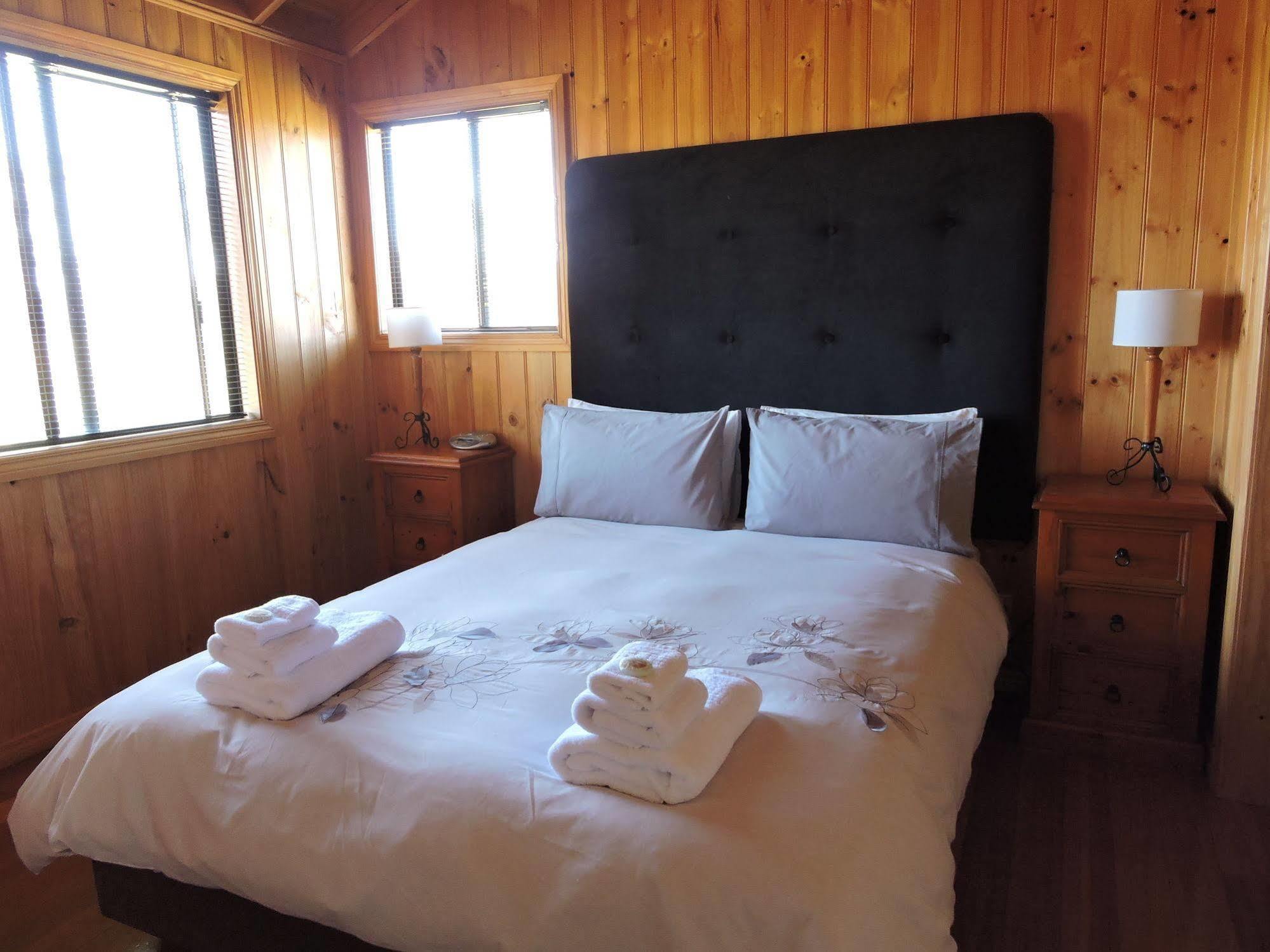 Hazelcreek Cottages Exeter Ngoại thất bức ảnh